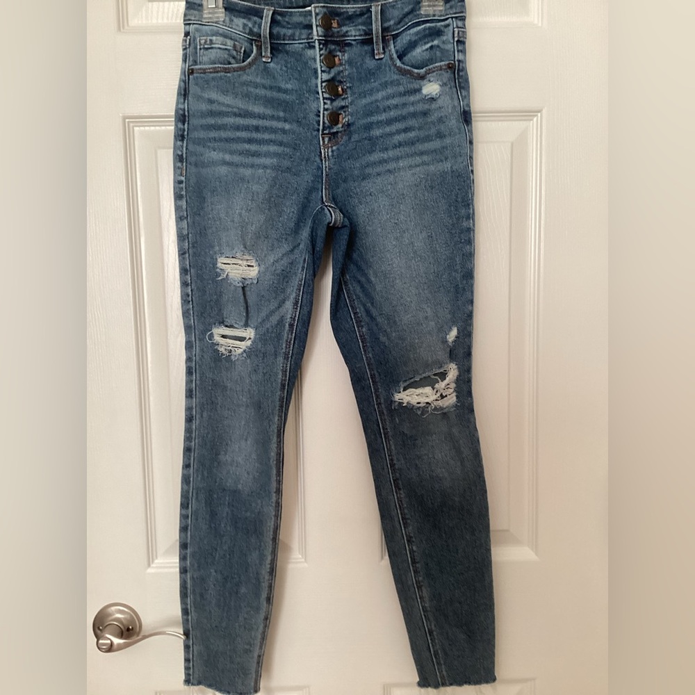 Old Navy Rockstar Super Skinny High Rise distressed jeans